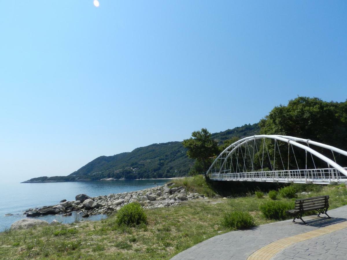 Amelia Beach Apartments Agios Ioannis  Exterior foto